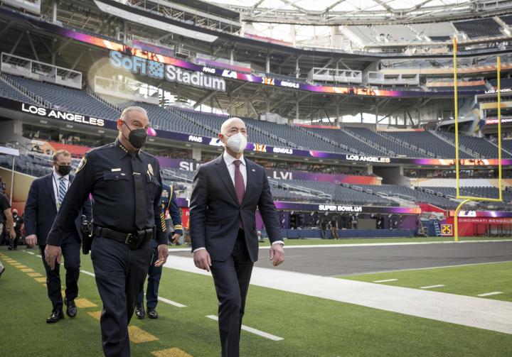 Feds prepare 'extensive' Super Bowl security operations, no 'credible,  specific' threats, coordinator says